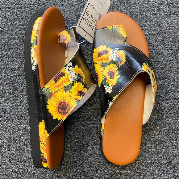 Sunflower Flip Flops - Picture 3 of 3